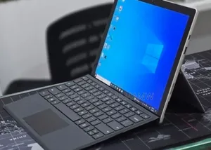 New Laptop Microsoft Surface Pro 7+ 16GB Intel Core i5 SSD 256GB