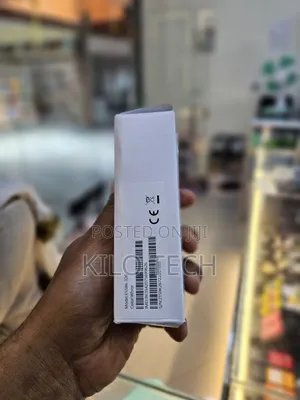 ​HUAWEI 4G Mobile WiFi 5 (E5586-326) Pocket Router