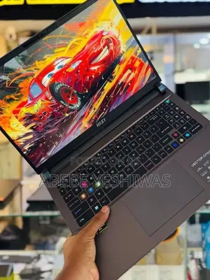 New Laptop MSI Vector GP68 HX 13V 32GB Intel Core i9 SSD 1T