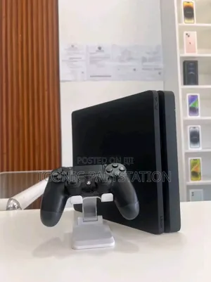 ICONIC Jealberak PALYSTATION 4 Slim With Orginal Controller