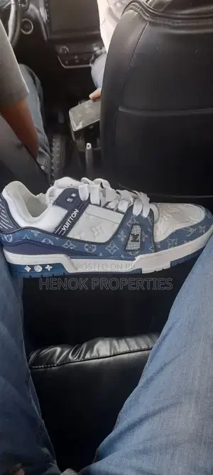 Louis Vuitton Shoe for Sales