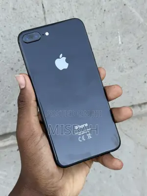 Apple iPhone 8 Plus 64 GB Black