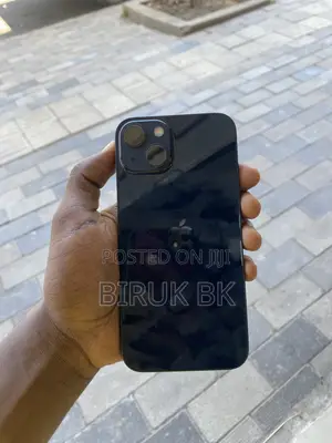 Apple iPhone 13 128 GB