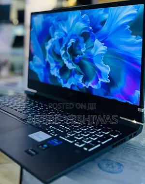 New Laptop HP Victus 15 16GB Intel Core i7 SSD 512GB