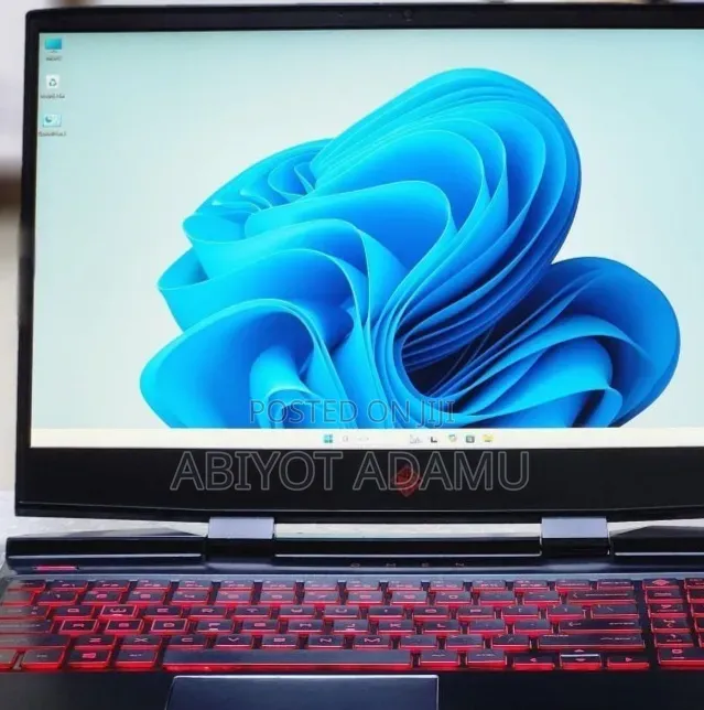 New Laptop HP Omen 15 16GB Nvidia SSD 512GB