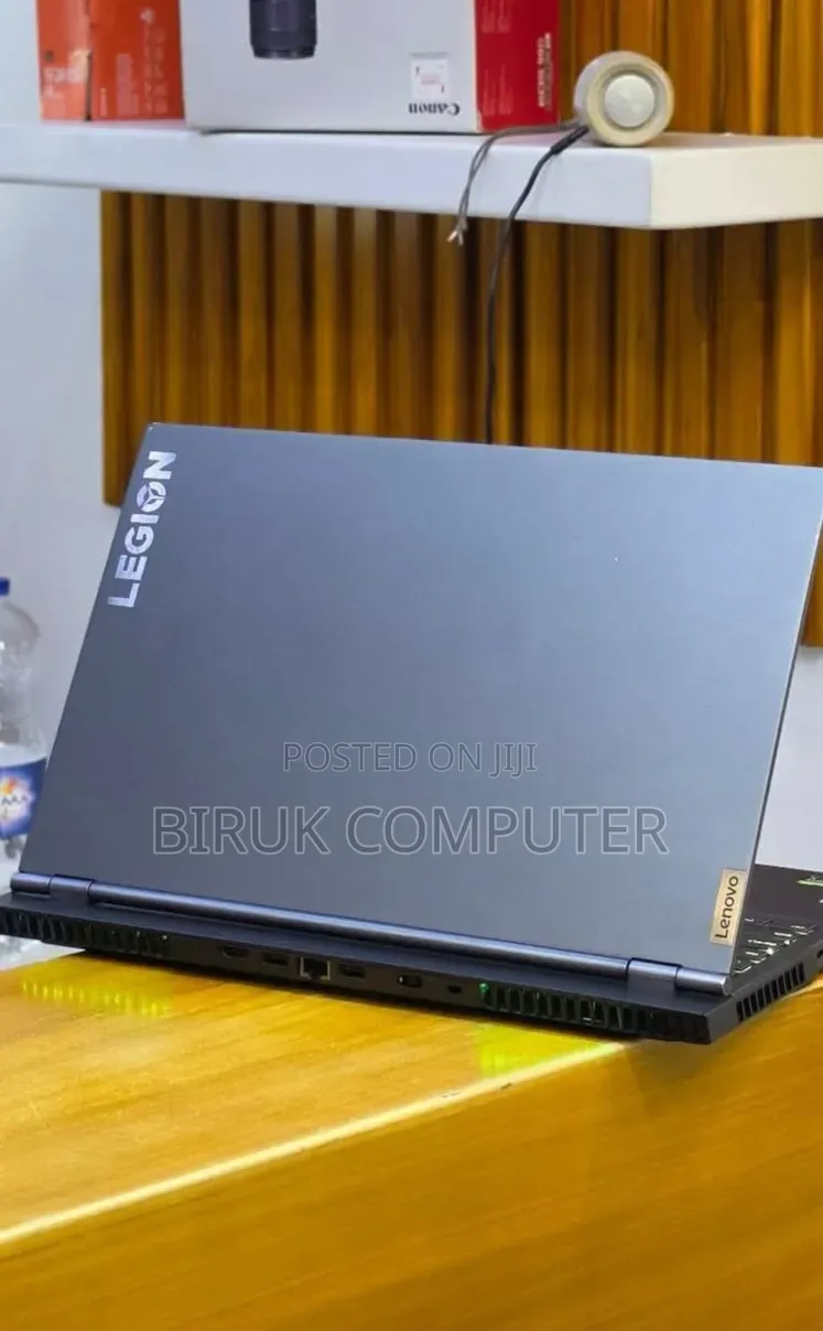New Laptop Asus ROG Zephyrus G15 16GB AMD Ryzen 7 SSD 512GB