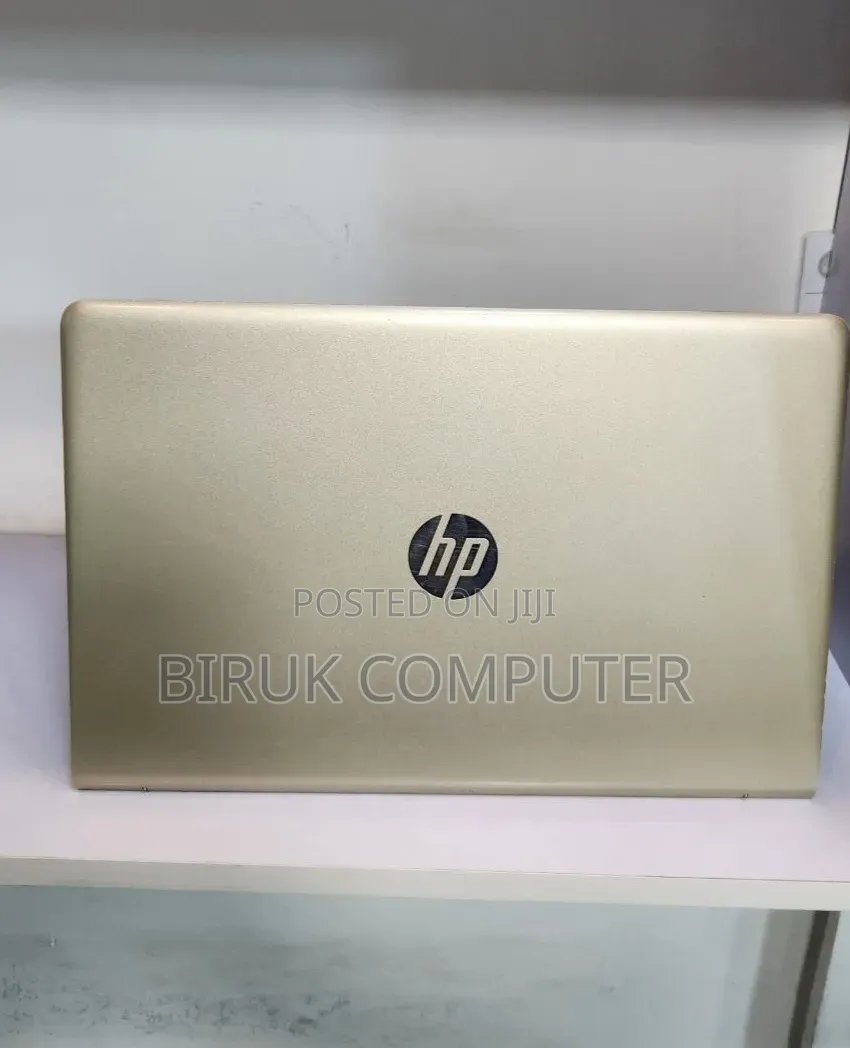 New Laptop HP Pavilion 15 8GB Intel Core i5 SSD 1T