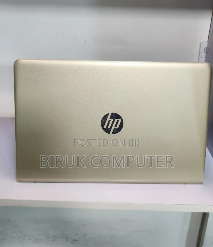 New Laptop HP Pavilion 15 8GB Intel Core i5 SSD 1T