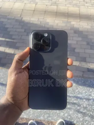 Apple iPhone 15 Pro Max 256 GB Silver