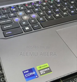 New Laptop MSI Vector GP68 HX 13V 32GB Intel Core i9 SSD 1T