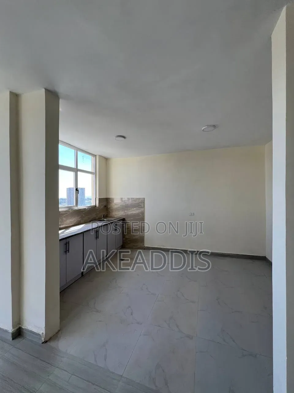 Furnished 3bdrm Apartment in Bole Ayat for sale