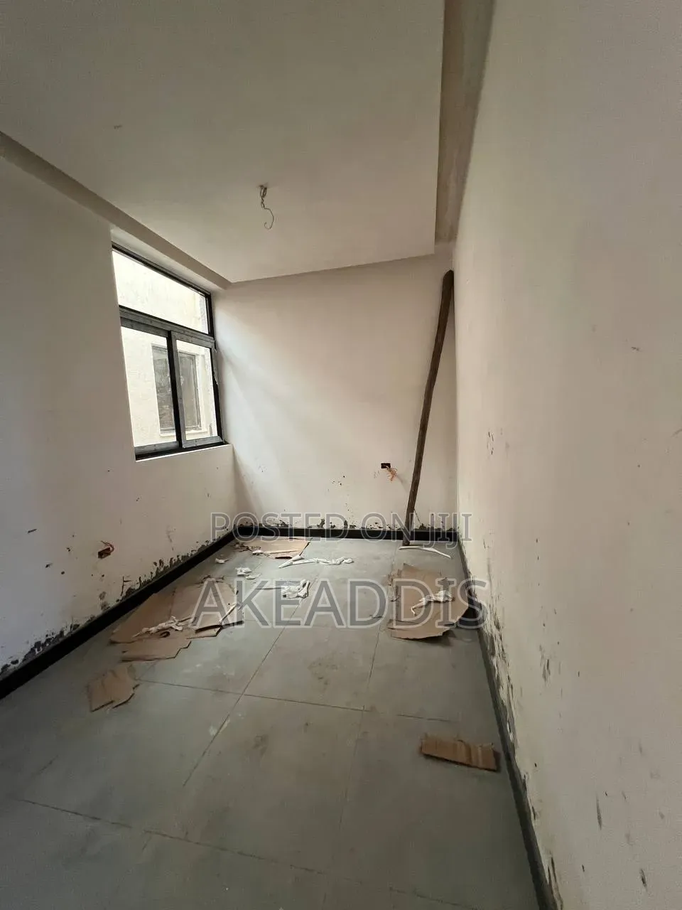 Furnished 3bdrm Apartment in Bole Ayat for sale