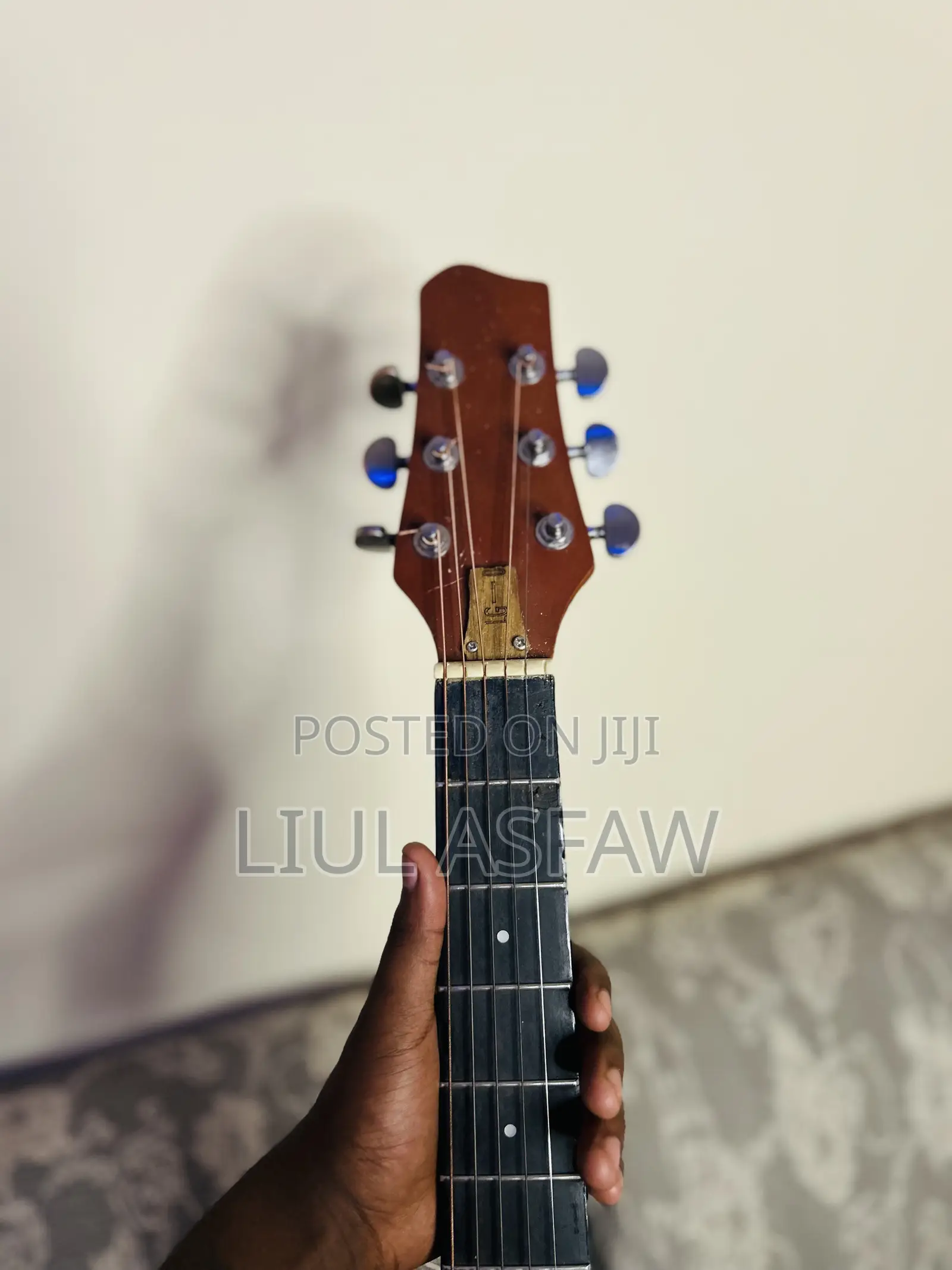 Smiger LG-01 Acoustic Guitar – Excellent Condition