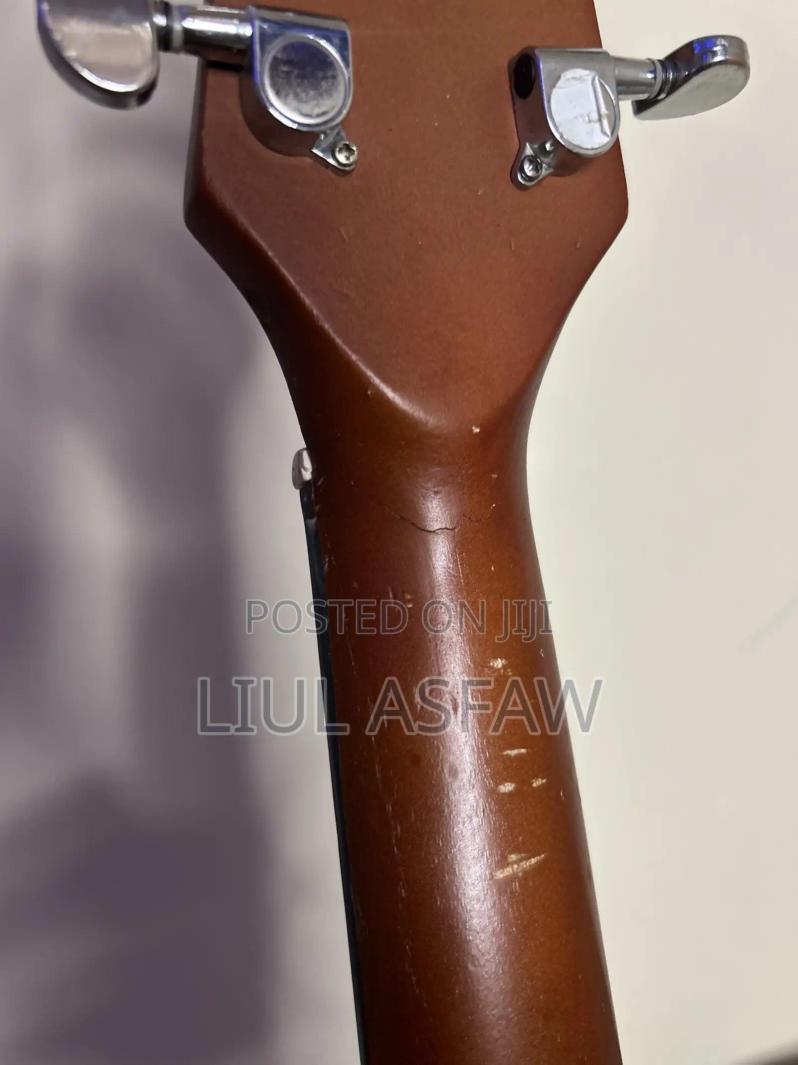 Smiger LG-01 Acoustic Guitar – Excellent Condition