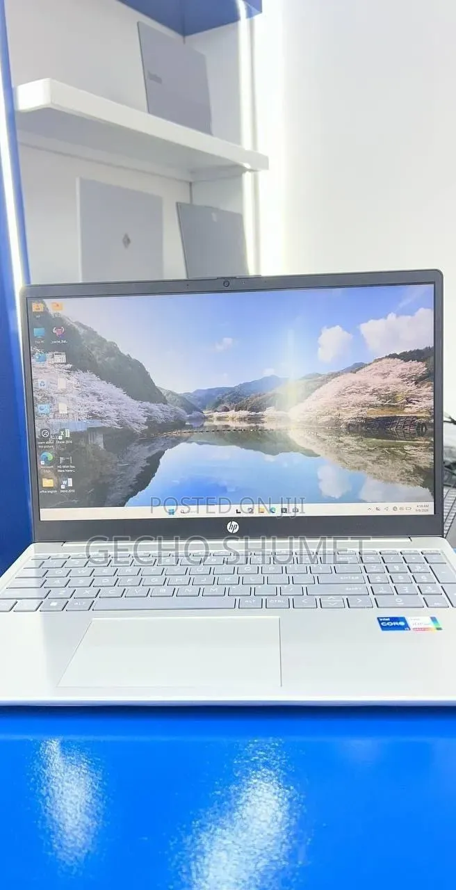 New Laptop HP Stream Notebook 16GB SSD 1T