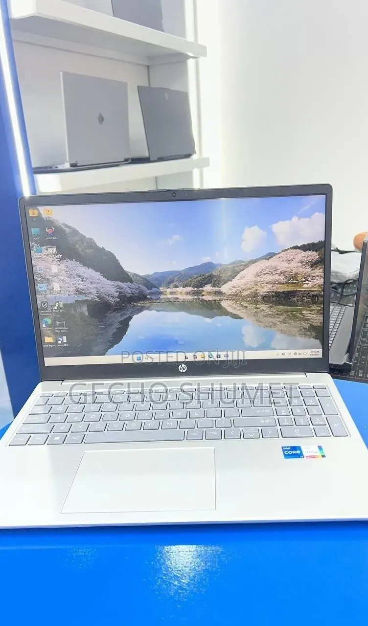 New Laptop HP Stream Notebook 16GB SSD 1T
