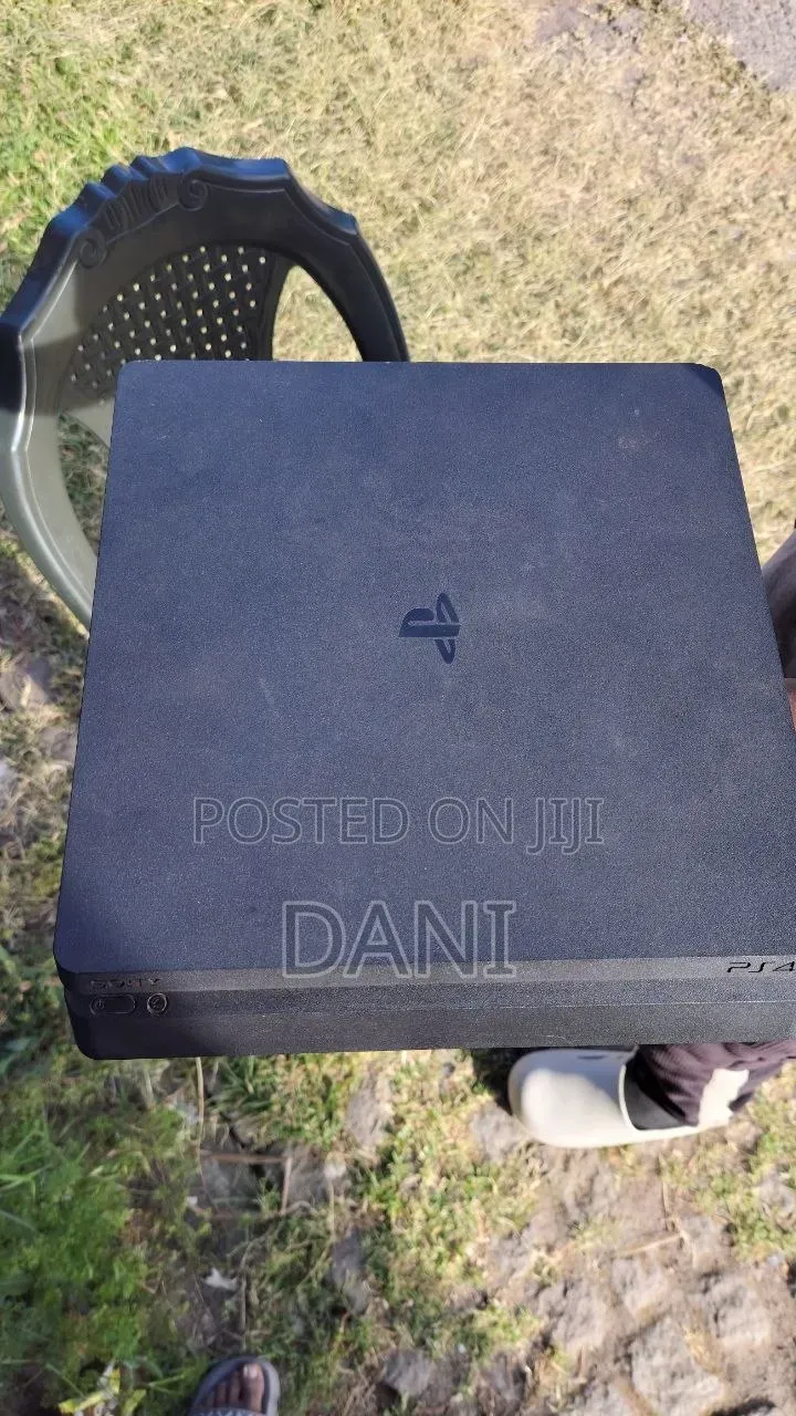 PS 4 Slim 1 TR