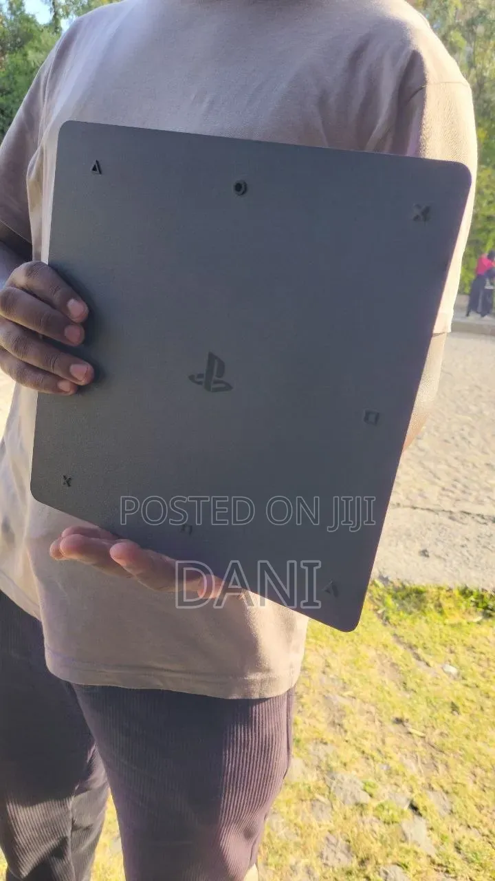 PS 4 Slim 1 TR