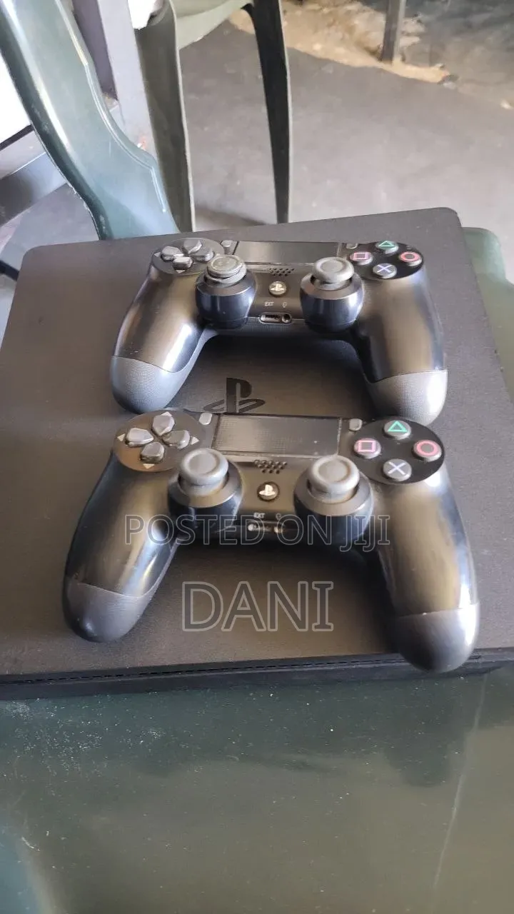 PS 4 Slim 1 TR