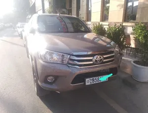 Toyota Hilux 2019 Gray
