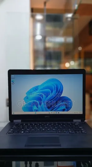 New Laptop Dell Latitude 14 E5470 4GB Intel Core i3 HDD+SSD 128GB