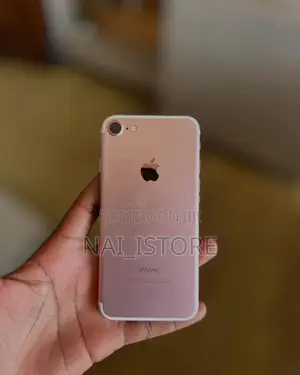 New Apple iPhone 7 128 GB Gold