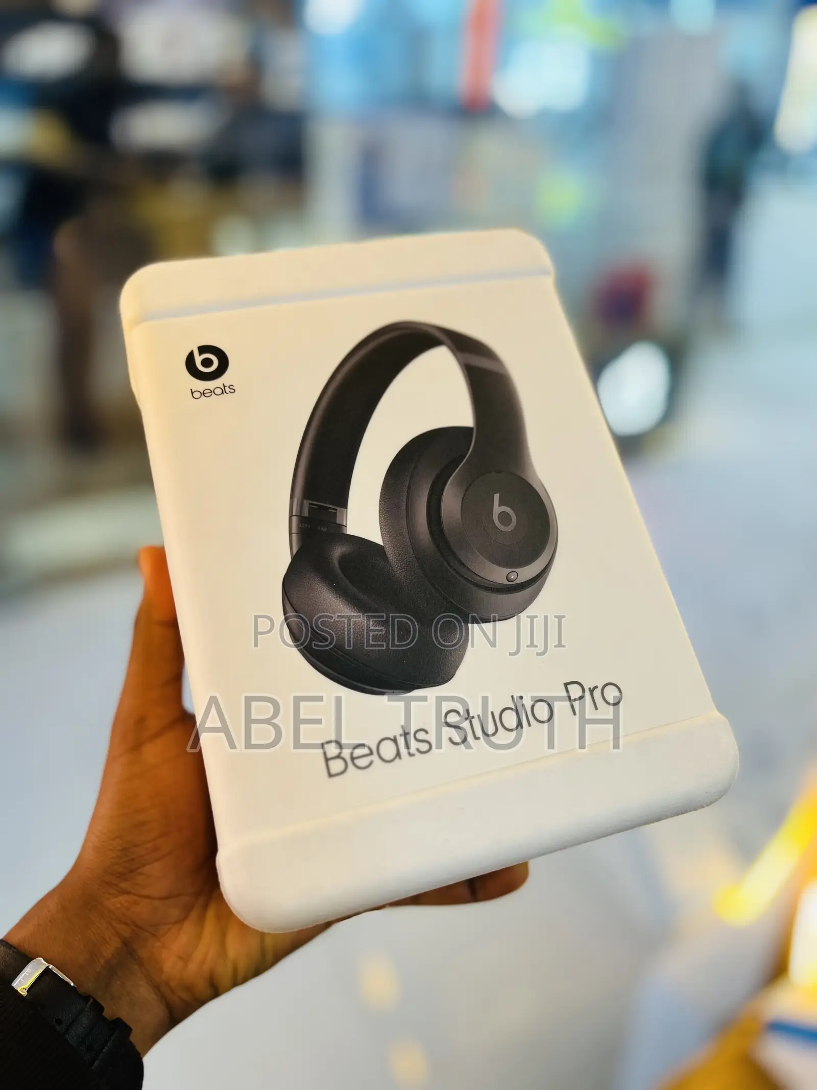 Beats Studio Pro