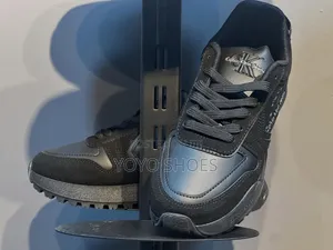 Calvin Klein Jeans Toothy Runner Irregular Lines Black Fashion Sneaker