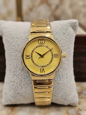 Vintage Gold-Plated Gucci 3300 Series Quartz Wristwatch