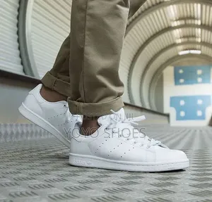 Adidas Stan Smith Triple Black Low-Cut Triple White Unisex Sneakers