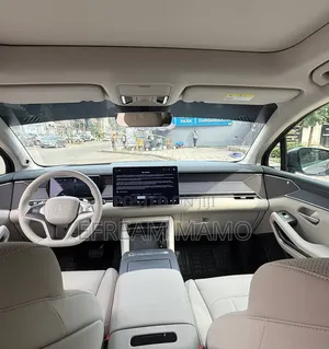 BYD Tang EV 2025