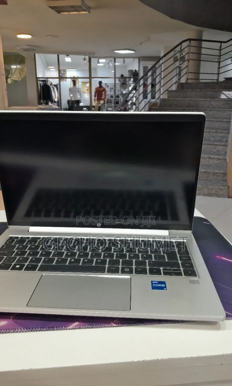 New Laptop HP ProBook 640 G8 16GB Intel Core i5 SSD 512GB