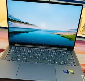 New Lenovo Yoga Pro 9i Aura Edition 32GB Intel Core Ultra 9 SSD 512GB