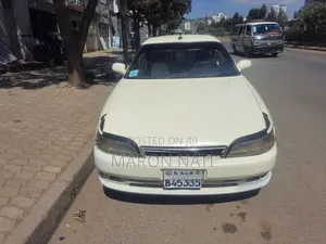 Toyota Mark II 2.0 (X90) 1995 White