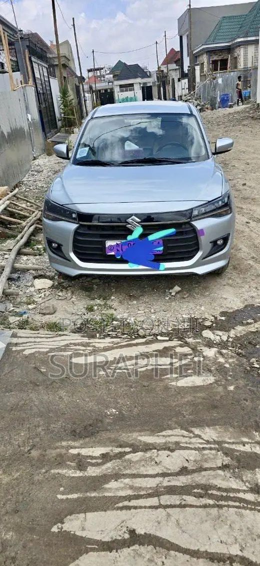 Suzuki Dzire 2025 Silver