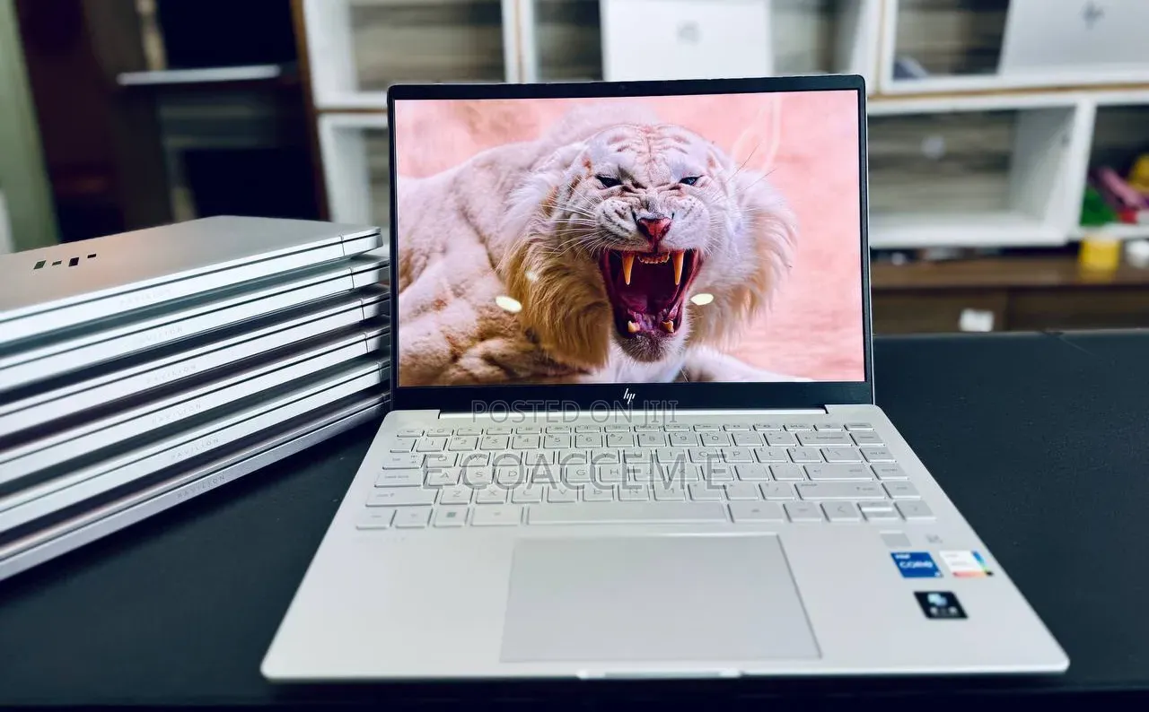 New Laptop HP Pavilion 14 16GB Intel Core i5 SSD 1T