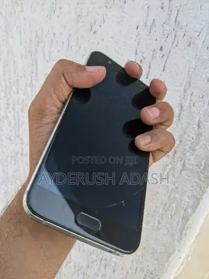 Samsung Galaxy A7 Duos 64 GB Silver