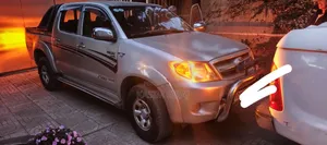 Toyota Hilux 2.5 D-4D Double Cab 4x4 SRX 2007 Silver