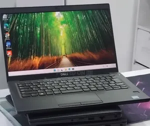 New Laptop Dell Latitude 7390 8GB Intel Core i5 SSD 256GB