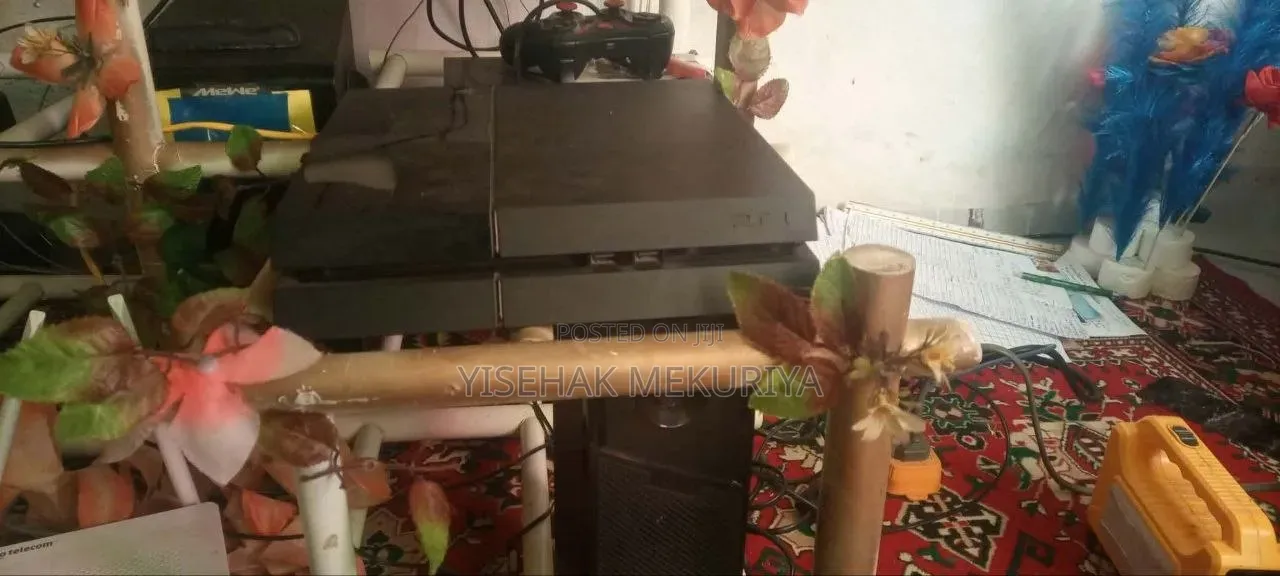 PS4 FAT Slightly Used