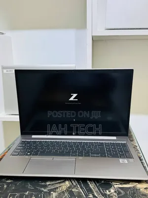 New Laptop HP ZBook Studio G8 16GB Intel Core i7 SSD 512GB