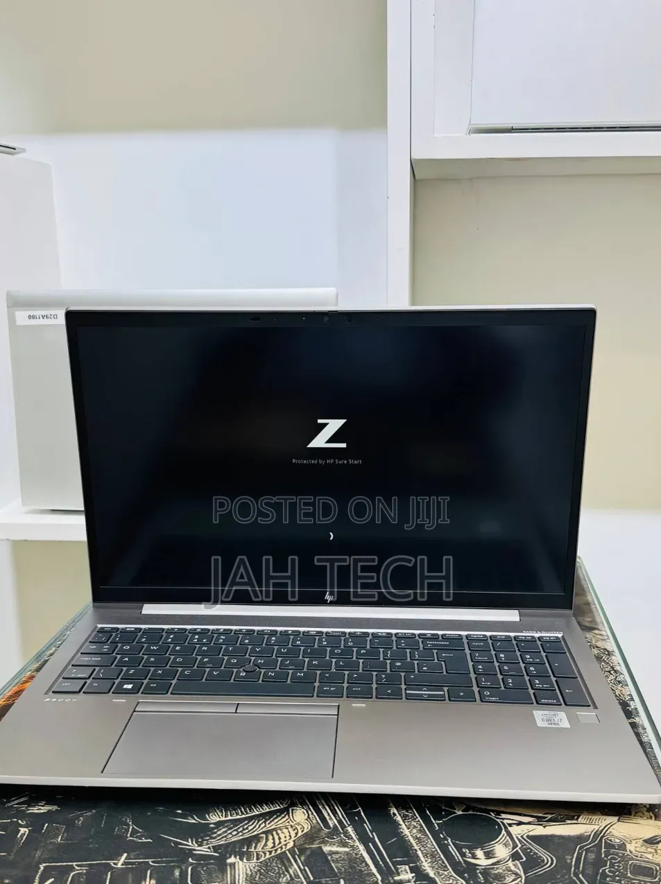 New Laptop HP ZBook Studio G8 16GB Intel Core i7 SSD 512GB