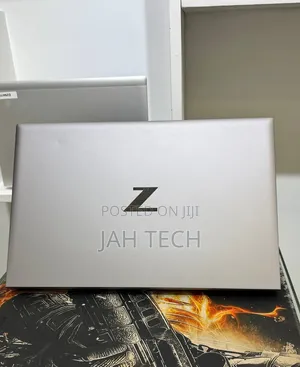 New Laptop HP ZBook Studio G8 16GB Intel Core i7 SSD 512GB