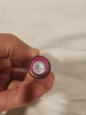 Lipstick B