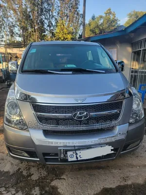 Hyundai Starex 2015 Silver