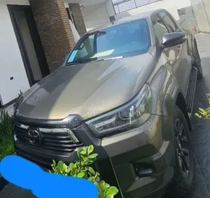 Toyota Hilux 2021