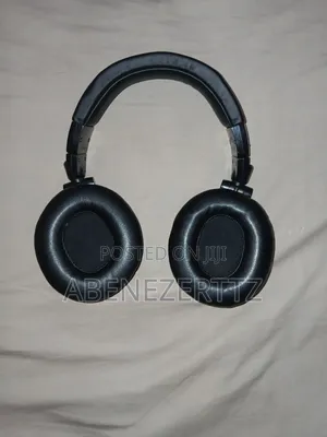 ATH-M50X Professional Studio Monitor Headphones, Professional Grade