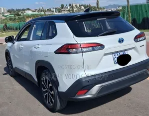Toyota Corolla Cross 2024 White
