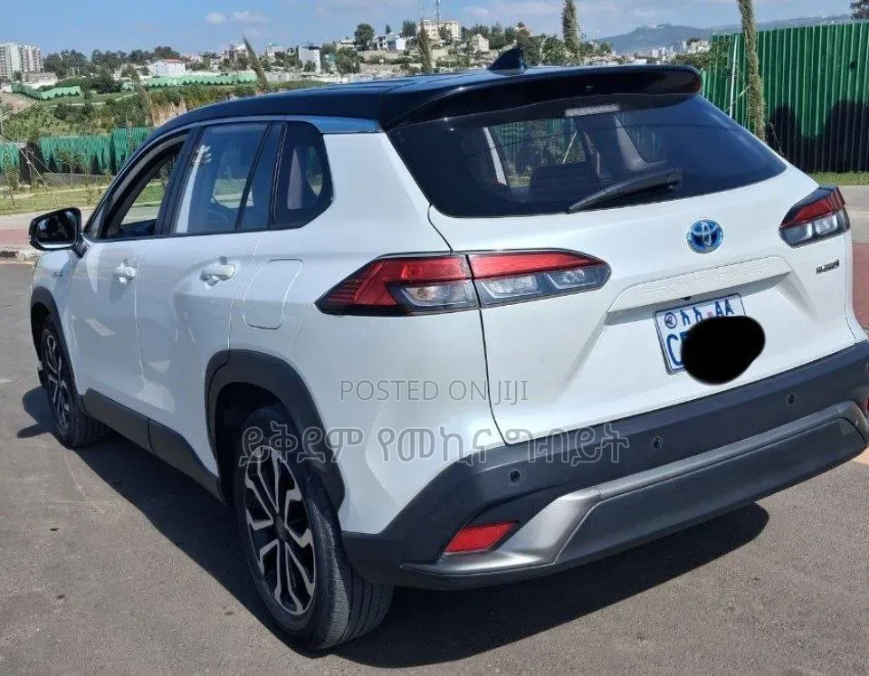 Toyota Corolla Cross 2024 White
