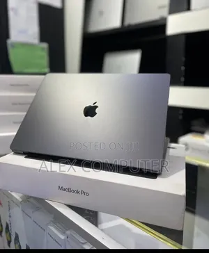 New Laptop Apple MacBook Pro 2024 M4 Max 48GB Apple M4 Max SSD 2T